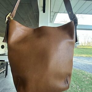 Vintage Coach Duffle Bucket Bag
Tan Burnished Leather, Style 9118,
D2S-9118